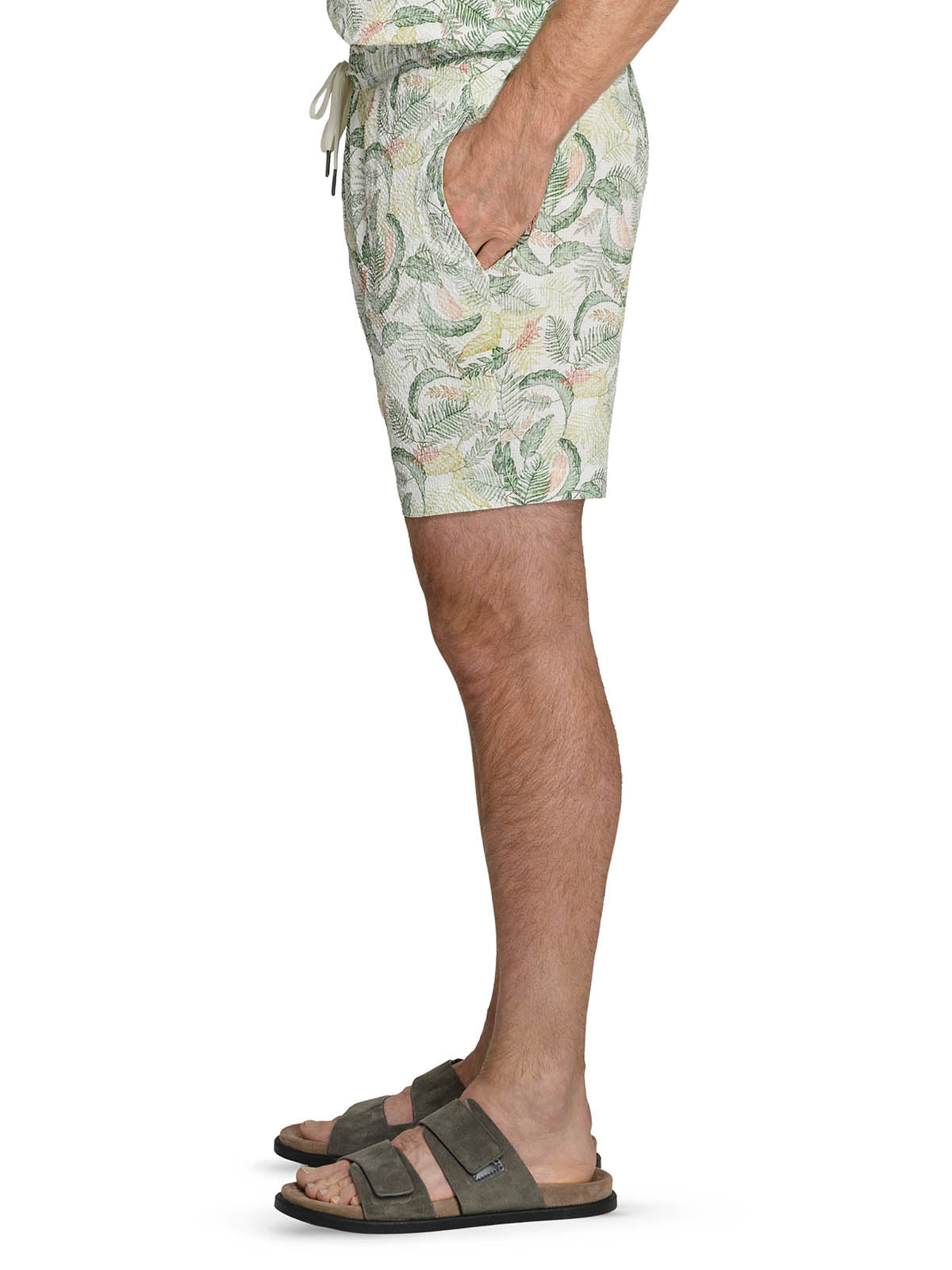 TROPICAL SEERSUCKER SWIM TRUNKS